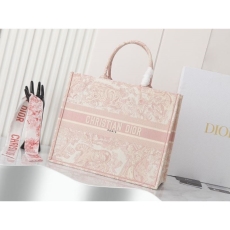 Christian Dior Shopping Bags